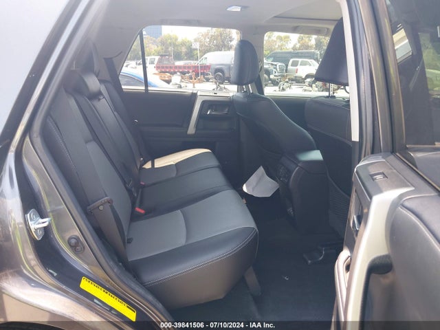 Toyota 4runner Sr5 Premium 2021 JTEFU5JR2M5234797 Image 8