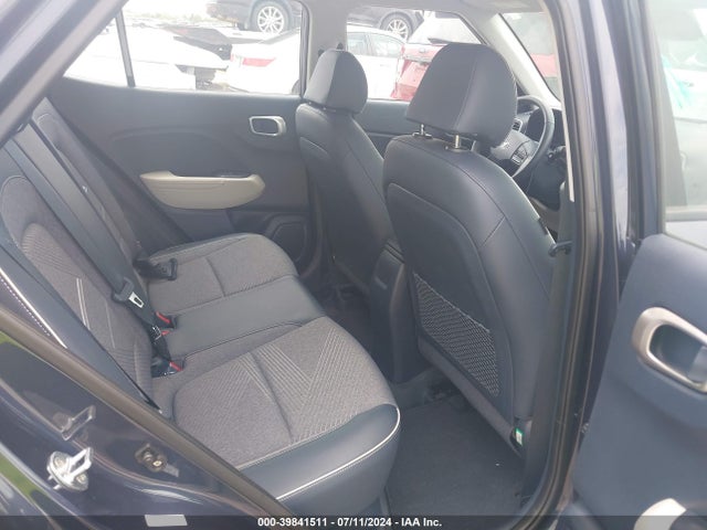 Hyundai Venue Limited 2022 KMHRC8A37NU153184 Image 8