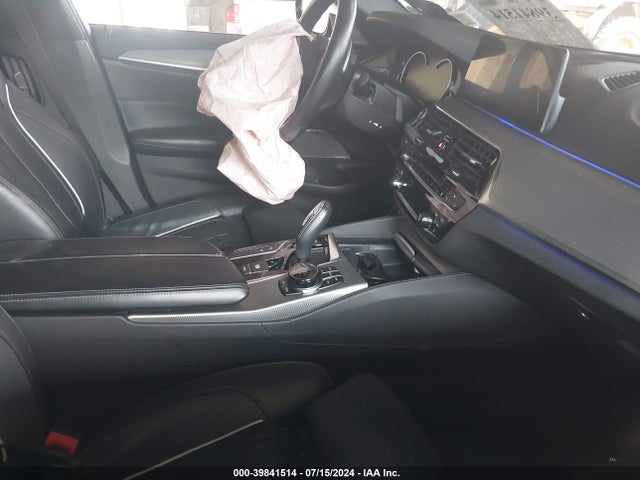 WBAJE7C5XJWC57297 BMW 540i Xdrive