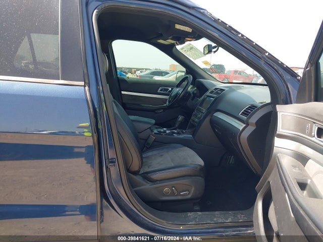 Ford EXPLORER XLT 2017 1FM5K7D86HGC20217 Image 5