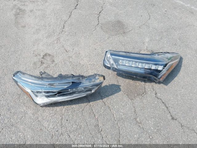 19UDE2F34KA001697 Acura Ilx Standard