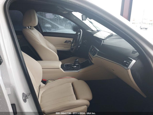 3MW5R1J08M8B61981 BMW 330I