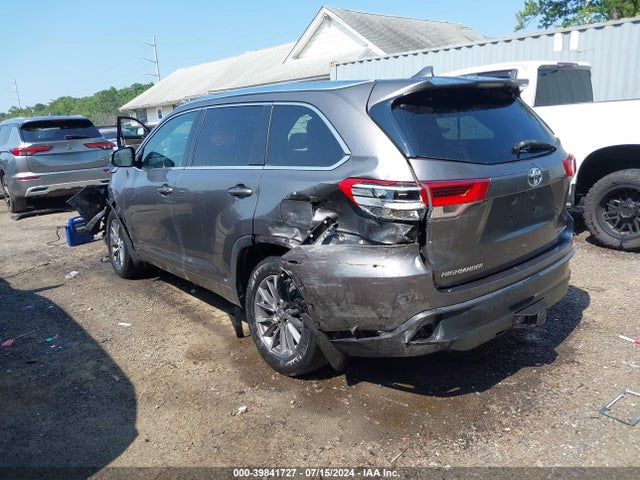 Toyota Highlander Xle 2017 5TDJZRFH6HS515329 Image 3