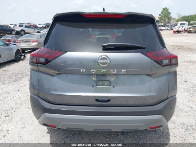 5N1BT3AA6PC880280 Nissan Rogue S Fwd