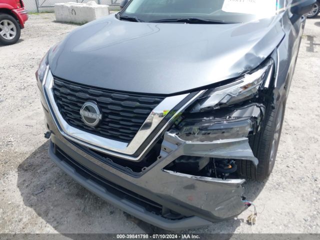 5N1BT3AA6PC880280 Nissan Rogue S Fwd