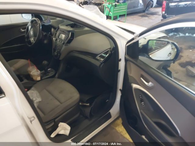 KM8SM4HF1GU134558 Hyundai Santa Fe Se