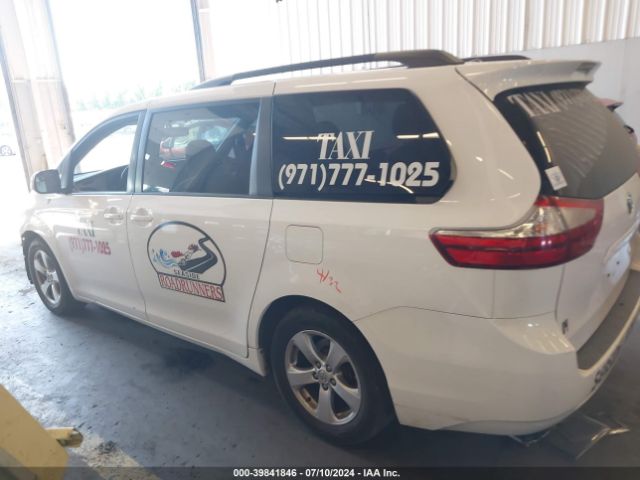 5TDKK3DC4FS568783 Toyota Sienna Le 8 Passenger