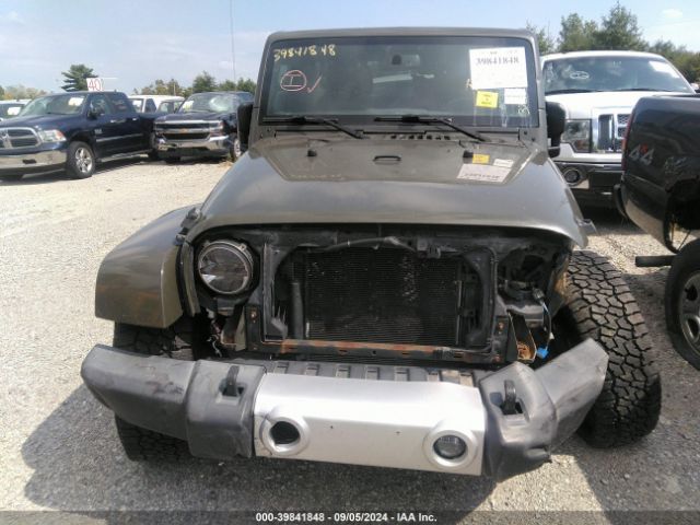 1C4BJWEG4FL754492 Jeep Wrangler Unlimited Sahara