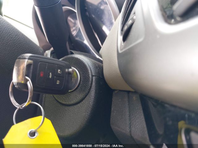 1G1PA5SH0E7391458 Chevrolet Cruze Ls Auto