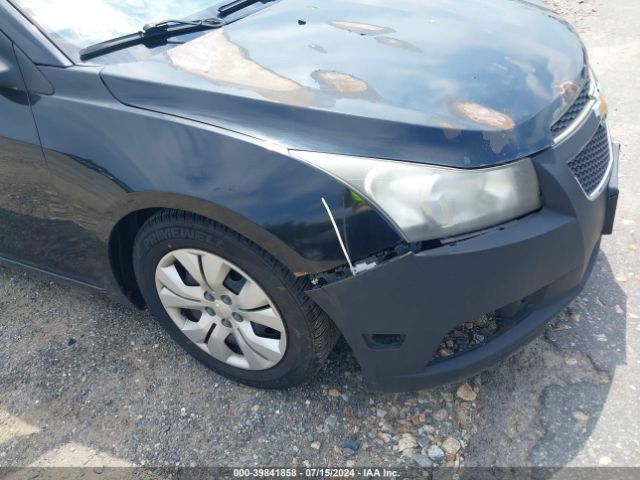 1G1PA5SH0E7391458 Chevrolet Cruze Ls Auto