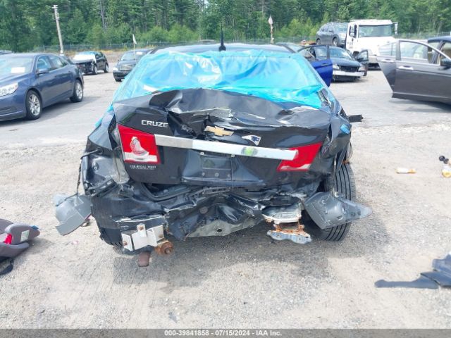 1G1PA5SH0E7391458 Chevrolet Cruze Ls Auto