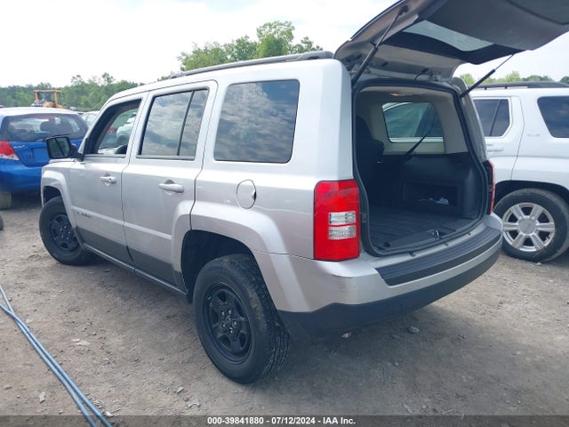 39841880 :رقم المزاد ، 1C4NJRBB5ED528302 vin ، 2014 Jeep Patriot Sport مزاد بيع