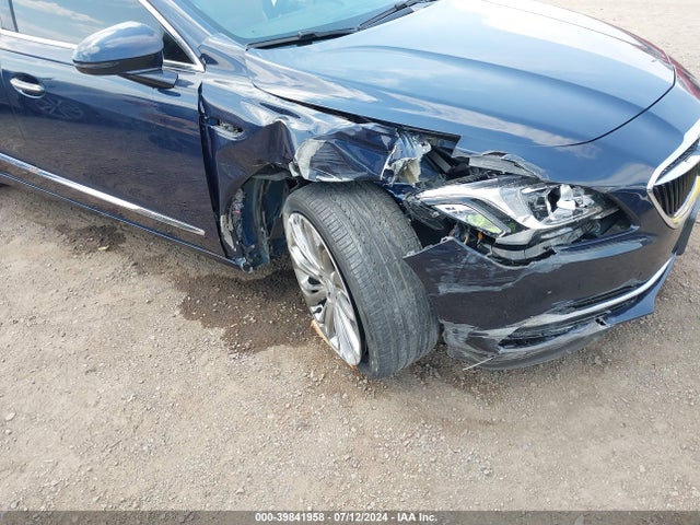 1G4ZP5SS0HU120735 Buick Lacrosse Essence