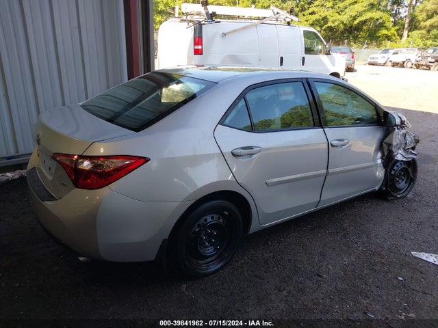 Toyota COROLLA LE 2017 2T1BURHE1HC774955 Image 4