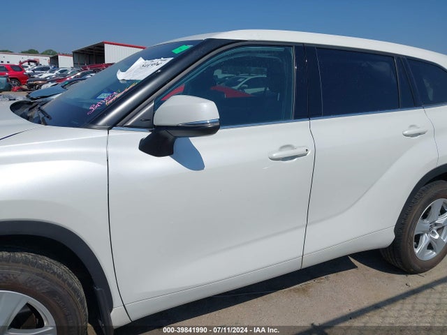 Toyota Highlander Le 2021 5TDBZRBH0MS544409 Image 14