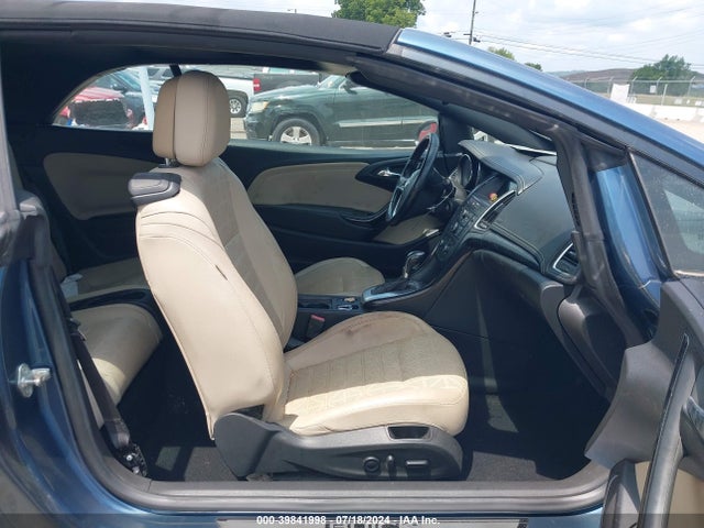 W04WT3N50GG126619 Buick Cascada Premium