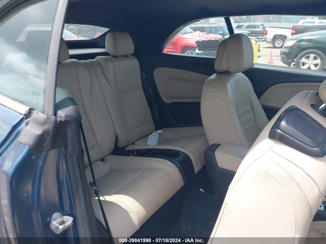 W04WT3N50GG126619 Buick Cascada Premium