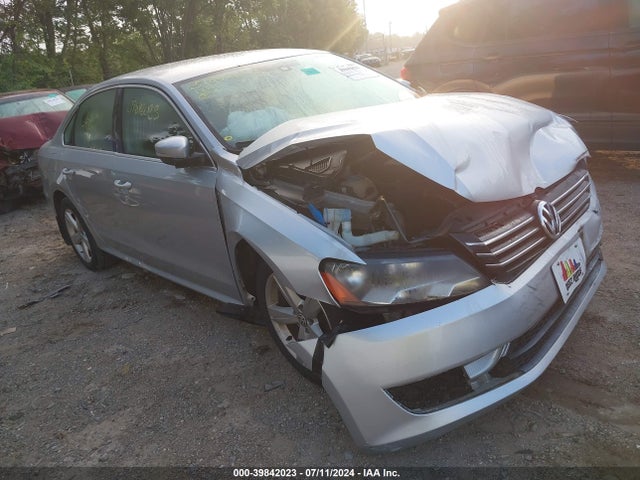 1VWAS7A33FC120704 Volkswagen Passat 1.8t Limited Edition