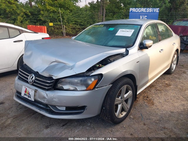 1VWAS7A33FC120704 Volkswagen Passat 1.8t Limited Edition