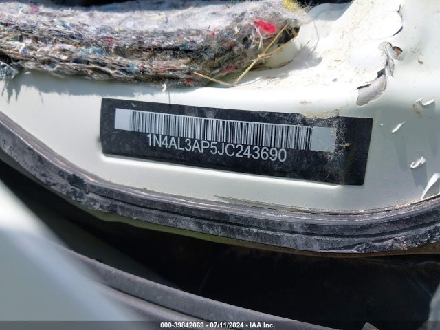 Nissan Altima 2.5 S 2018 1N4AL3AP5JC243690 Image 9