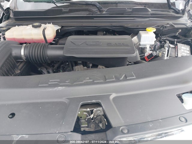 1C6RREFG5KN880785 RAM 1500 Big Horn/lone Star  4x2 5'7 Box