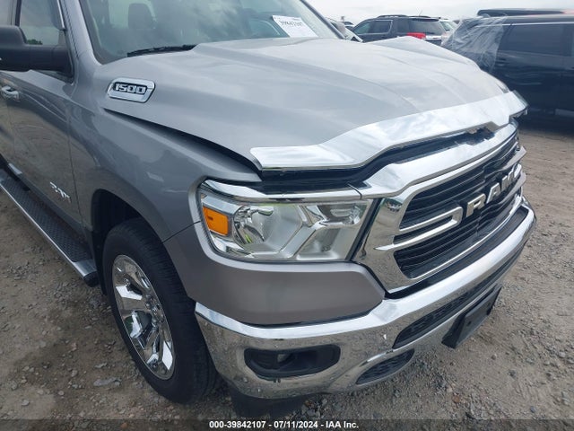 1C6RREFG5KN880785 RAM 1500 Big Horn/lone Star  4x2 5'7 Box