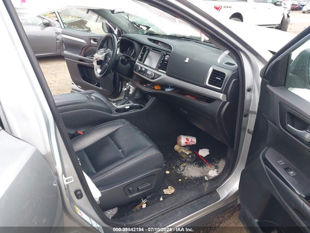 Toyota Highlander Xle 2019 5TDJZRFH6KS623005 Image 5