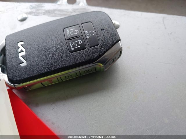 KNDNE5H34P6222826 KIA Carnival Mpv Sx