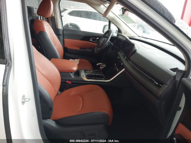 KNDNE5H34P6222826 KIA Carnival Mpv Sx