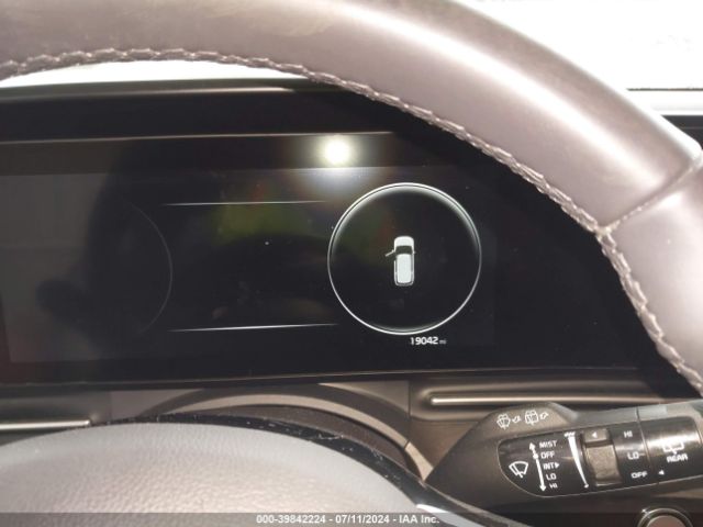 KNDNE5H34P6222826 KIA Carnival Mpv Sx