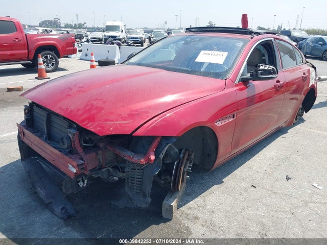 2018 JAGUAR XE SAJAD4FX5JCP36390 Photo 1