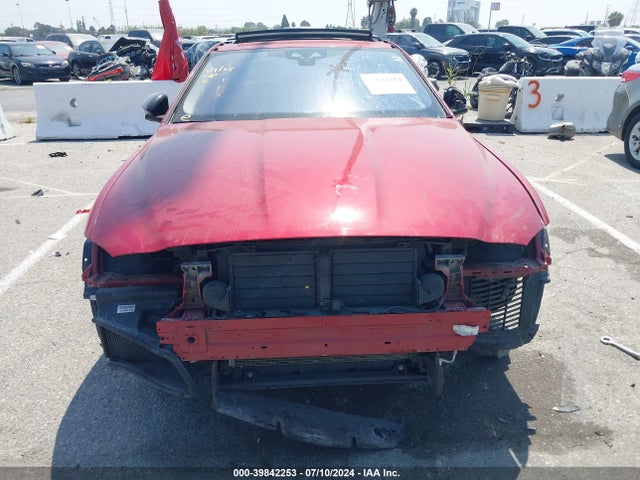 2018 JAGUAR XE SAJAD4FX5JCP36390 Photo 5