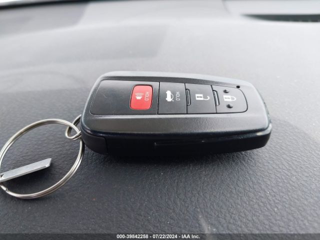 4T1C31AK0NU576788 Toyota Camry Le Hybrid