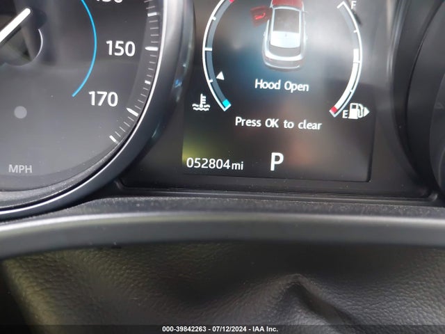 SADCJ2BV7HA056445 Jaguar F-pace 35t Premium