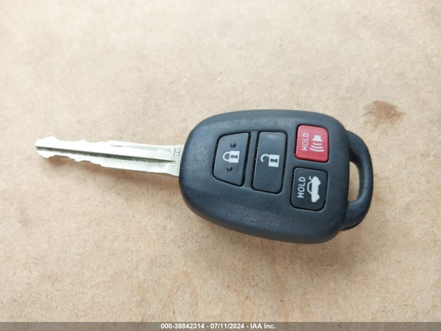 Toyota Corolla Le Plus 2016 5YFBURHE2GP556764 Image 11