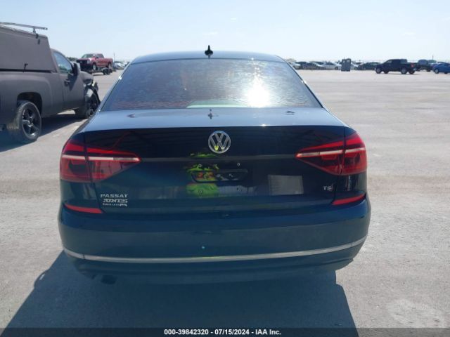 1VWLA7A30KC009646 Volkswagen Passat 2.0t Wolfsburg Edition