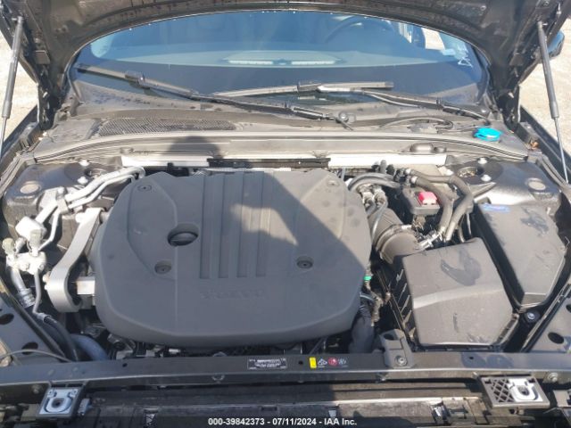 7JRL12TL0RG299779 Volvo S60 B5 Plus Dark Theme