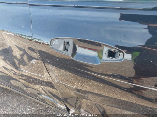 7JRL12TL0RG299779 Volvo S60 B5 Plus Dark Theme