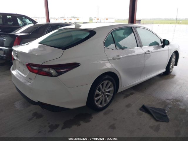 4T1C11AK5MU589444 Toyota CAMRY LE
