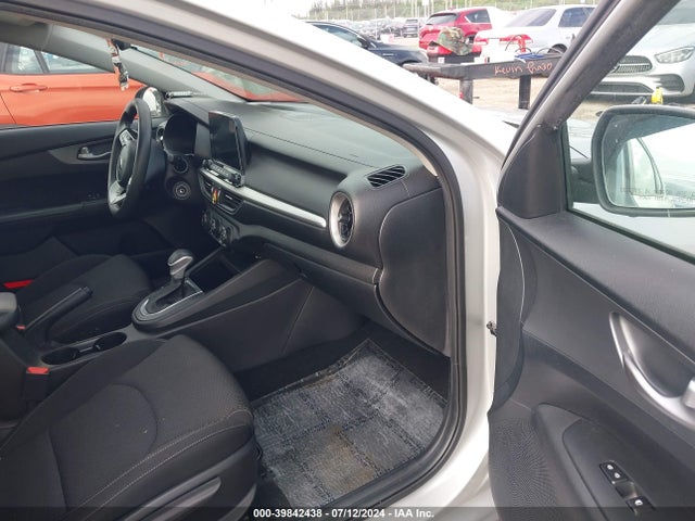 KIA Forte Lxs 2021 3KPF24AD3ME345856 Image 5
