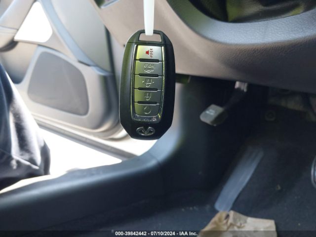 JN1EV7BP8NM310703 Infiniti Q50 LUXE