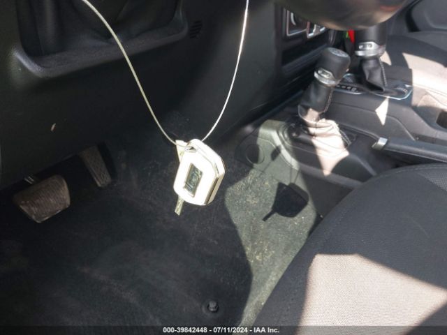 1C4HJXEN3JW287748 Jeep Wrangler Unlimited Sahara