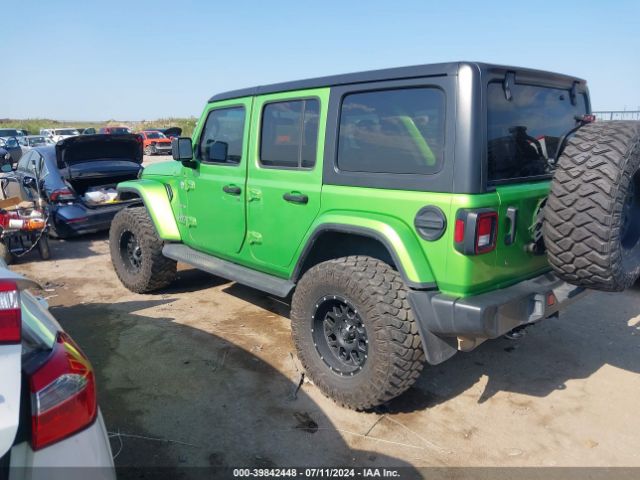 1C4HJXEN3JW287748 Jeep Wrangler Unlimited Sahara