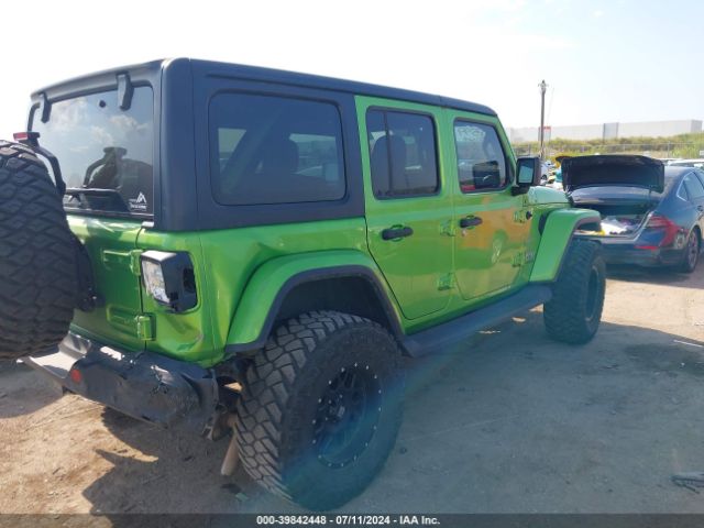 1C4HJXEN3JW287748 Jeep Wrangler Unlimited Sahara
