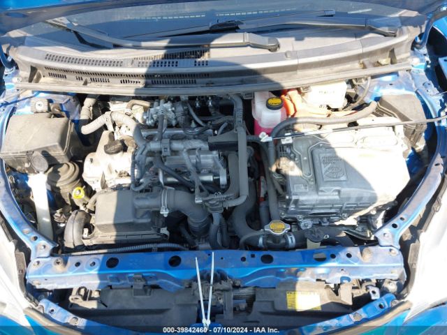 JTDKDTB30E1074980 Toyota Prius C One