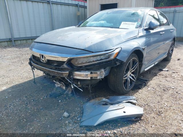 1HGCV2F93NA011092 Honda Accord Touring