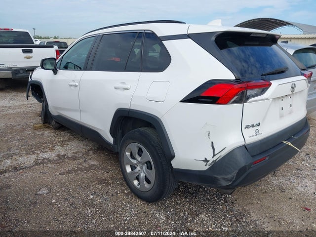 Toyota RAV4 LE 2020 2T3H1RFV1LW088158 Image 3