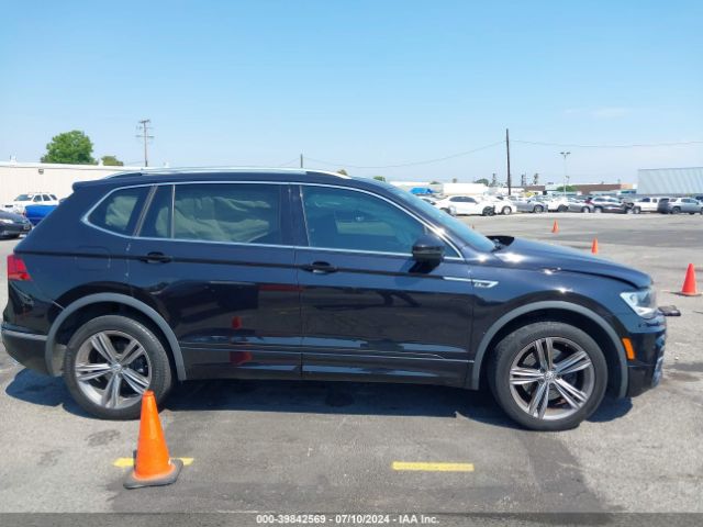 3VV3B7AX7JM163384 Volkswagen Tiguan 2.0t Se/2.0t Sel