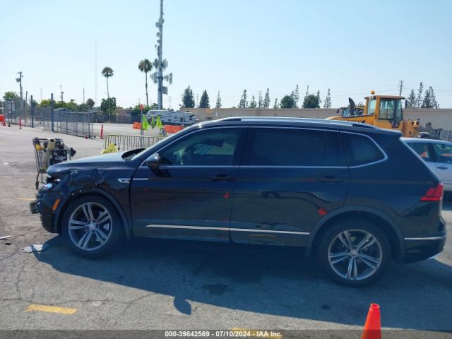 3VV3B7AX7JM163384 Volkswagen Tiguan 2.0t Se/2.0t Sel