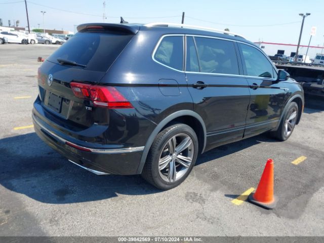 3VV3B7AX7JM163384 Volkswagen Tiguan 2.0t Se/2.0t Sel